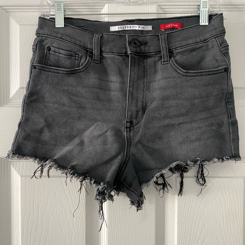 Black jean shorts, super stretchy